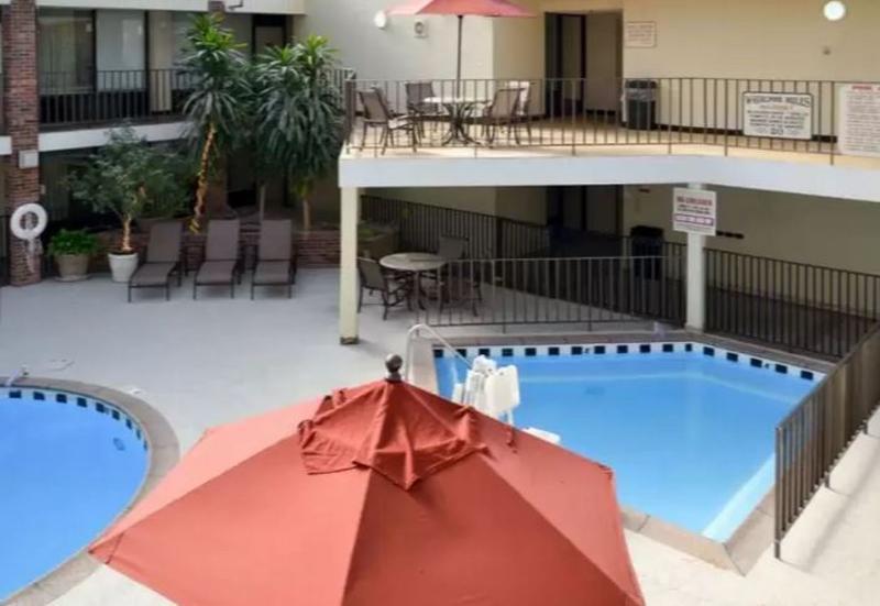 Vettecity Hotel โบว์ลิงกรีน ภายนอก รูปภาพ